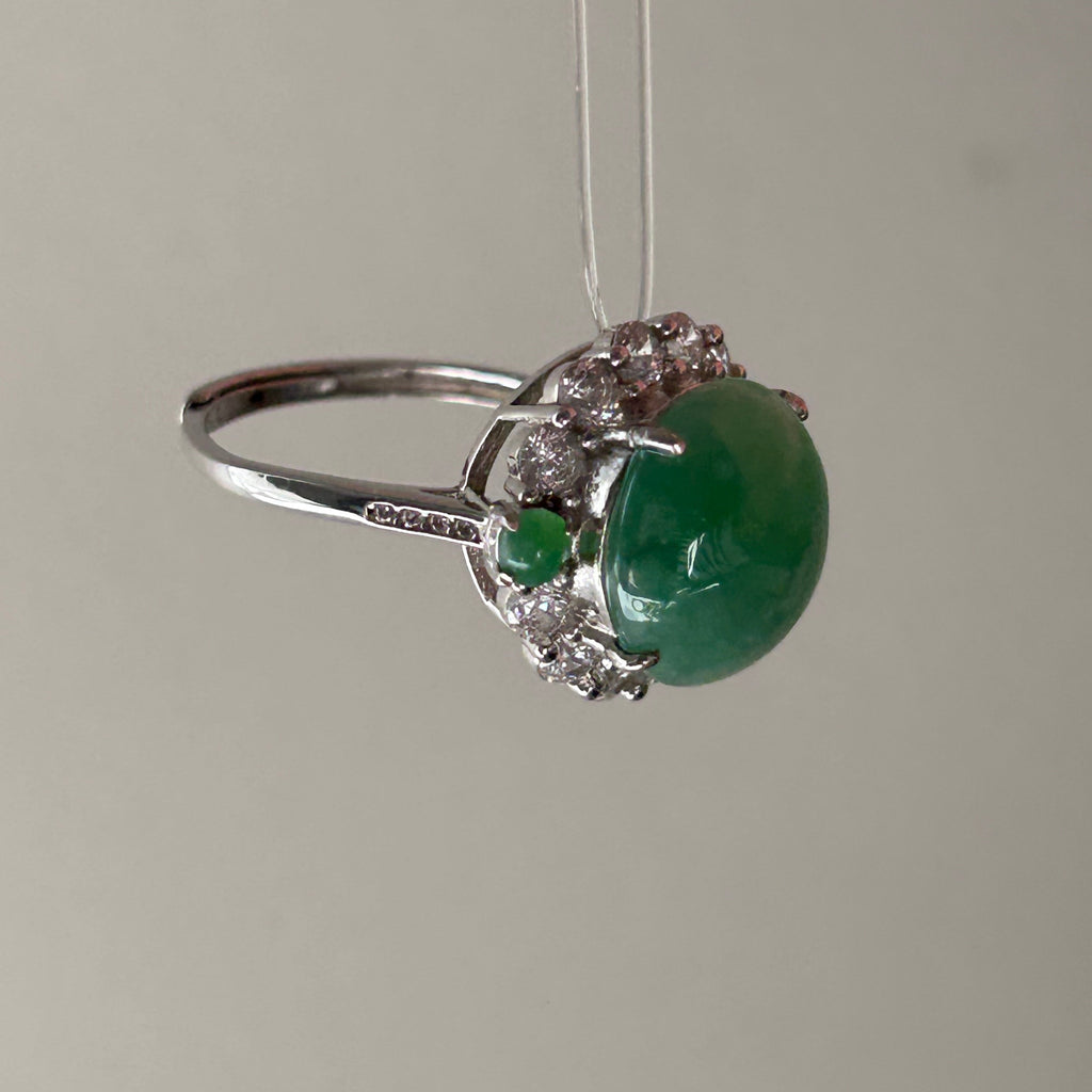 Apple green jade cabochon ring in sterling silver with moissanite - Luxe Jadeite