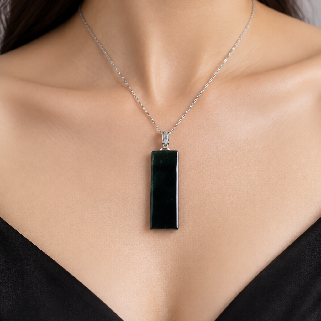 Black Wu Shi Pai Pendant, Sterling Silver, photo 3 - Luxe Jadeite