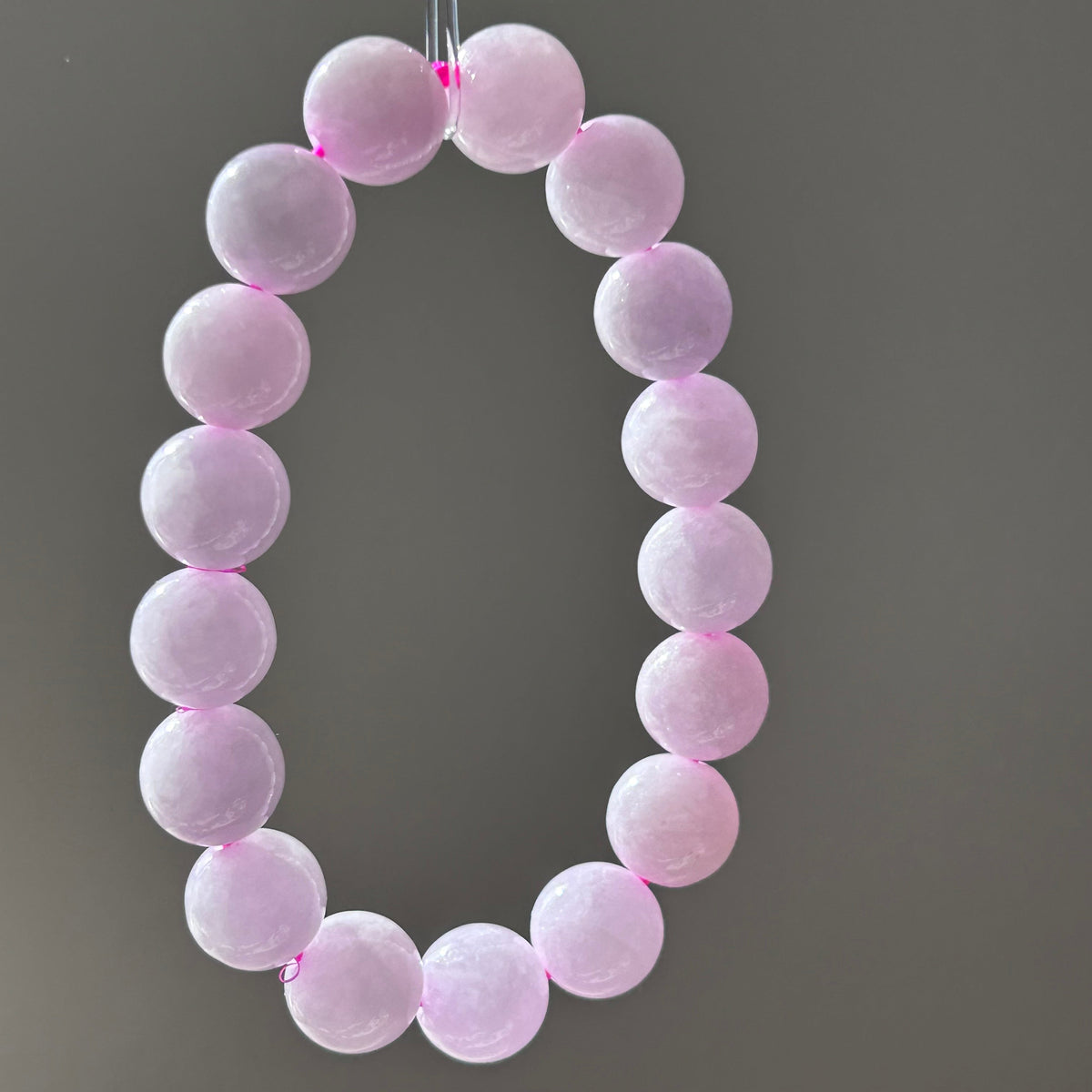 Pinkish white Burmese jadeite bead bracelet - Luxe Jadeite