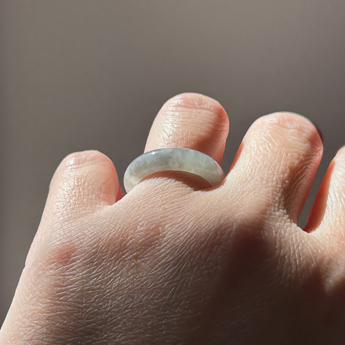 White with Wu Ji Ring US 8.0, photo 5 - Luxe Jadeite