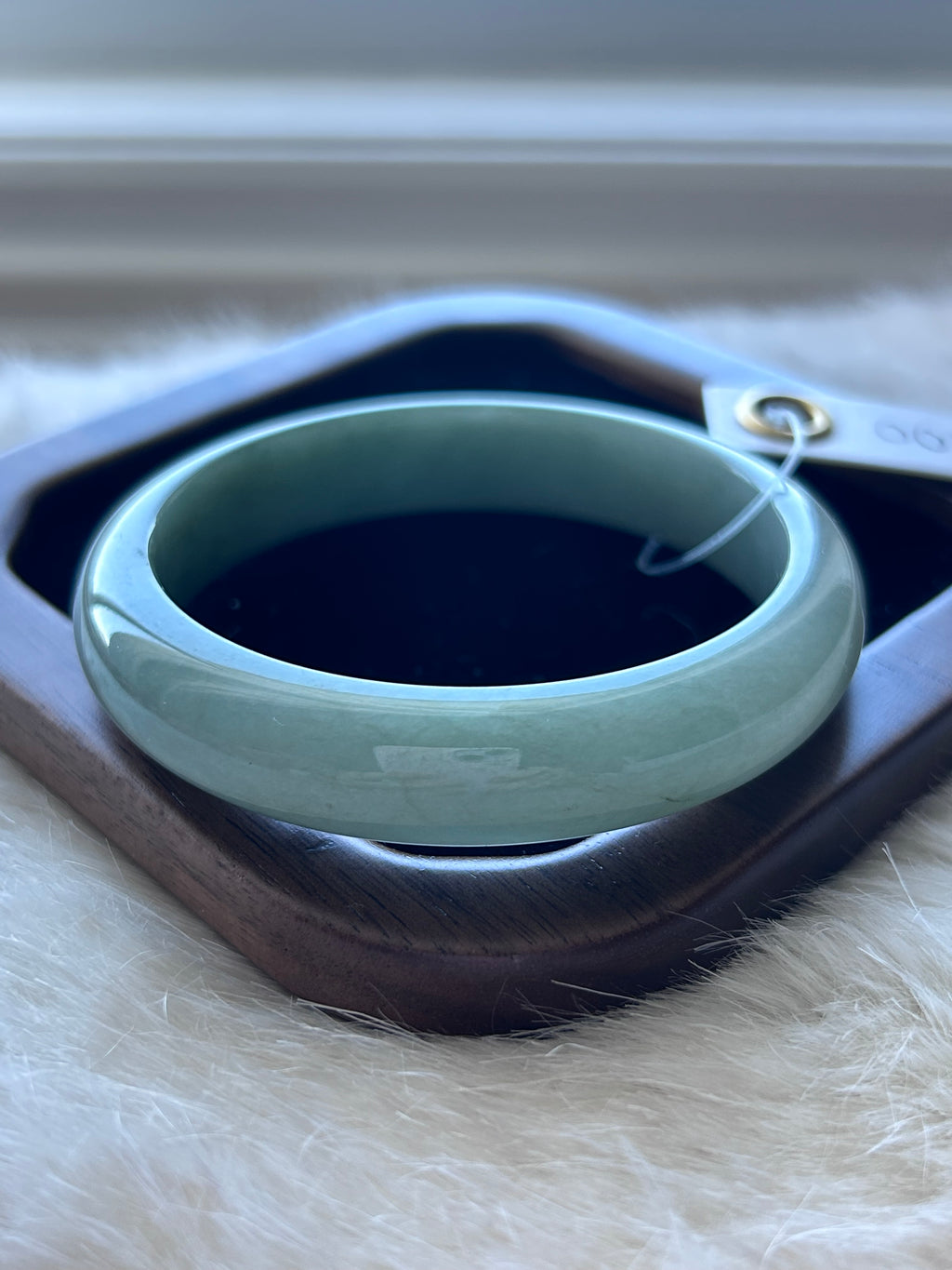 Oily green Burmese jadeite bangle, 52.8mm - Luxe Jadeite