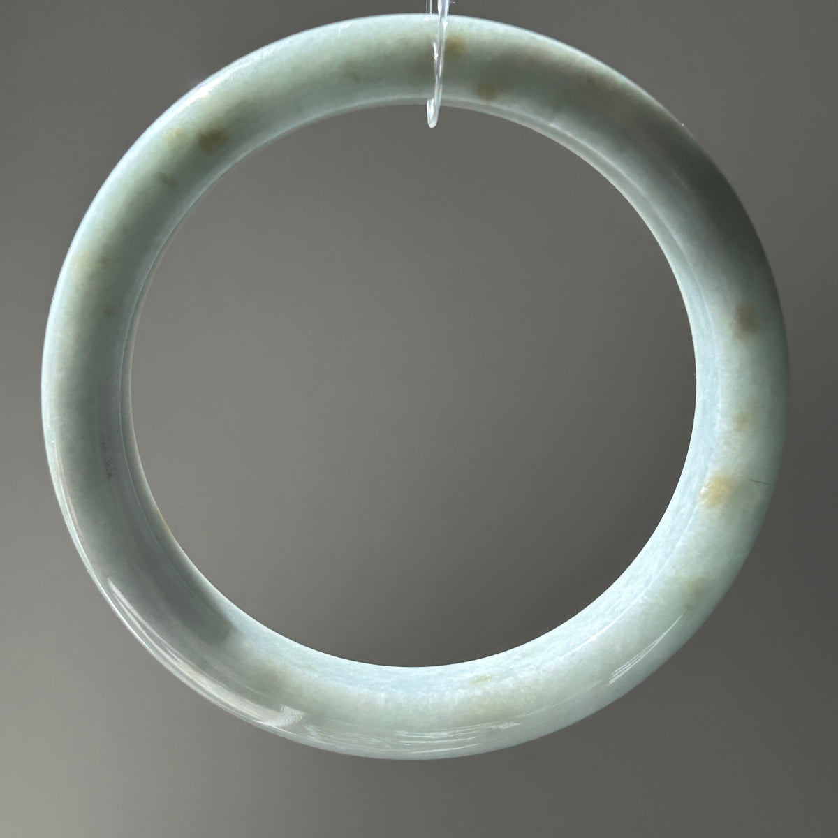 Light Pale Green with Sajin Bangle 59.5mm, photo 4 - Luxe Jadeite