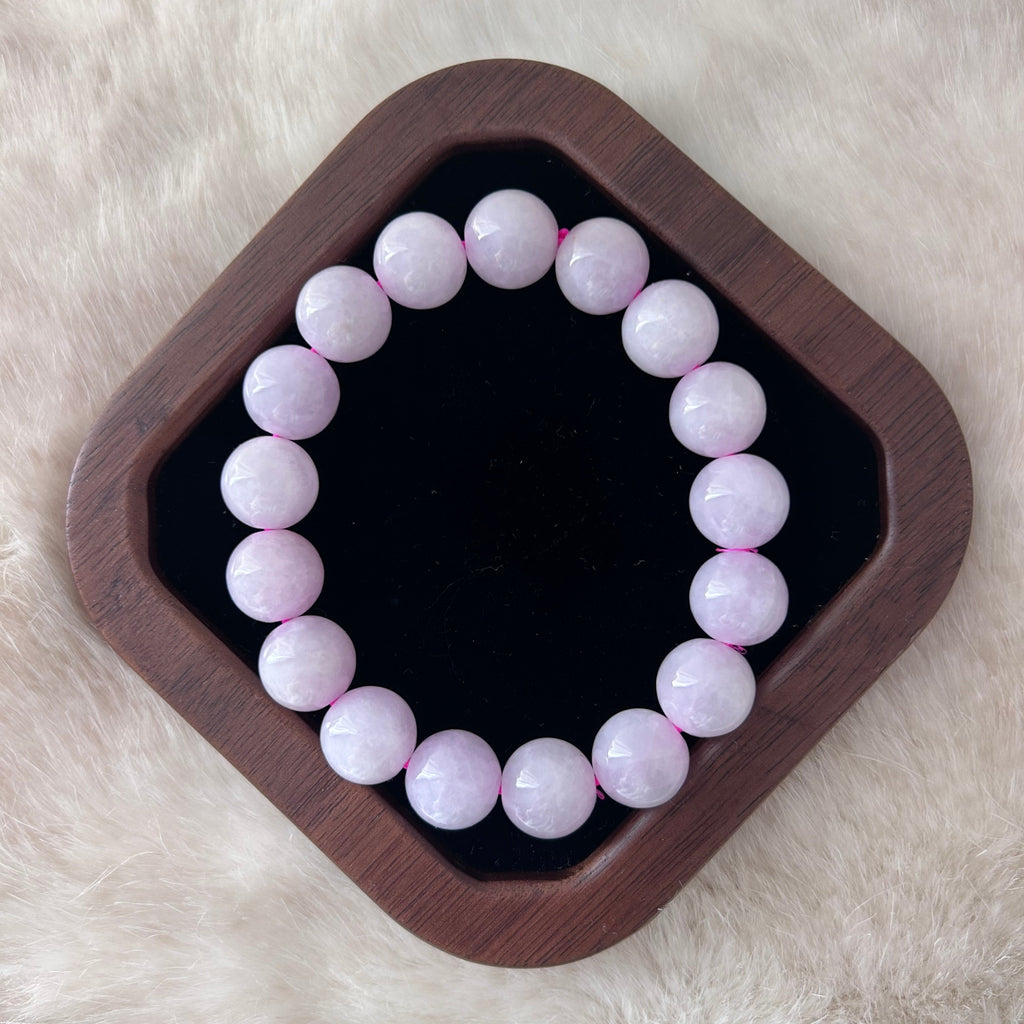Pinkish white Burmese jadeite bead bracelet - Luxe Jadeite