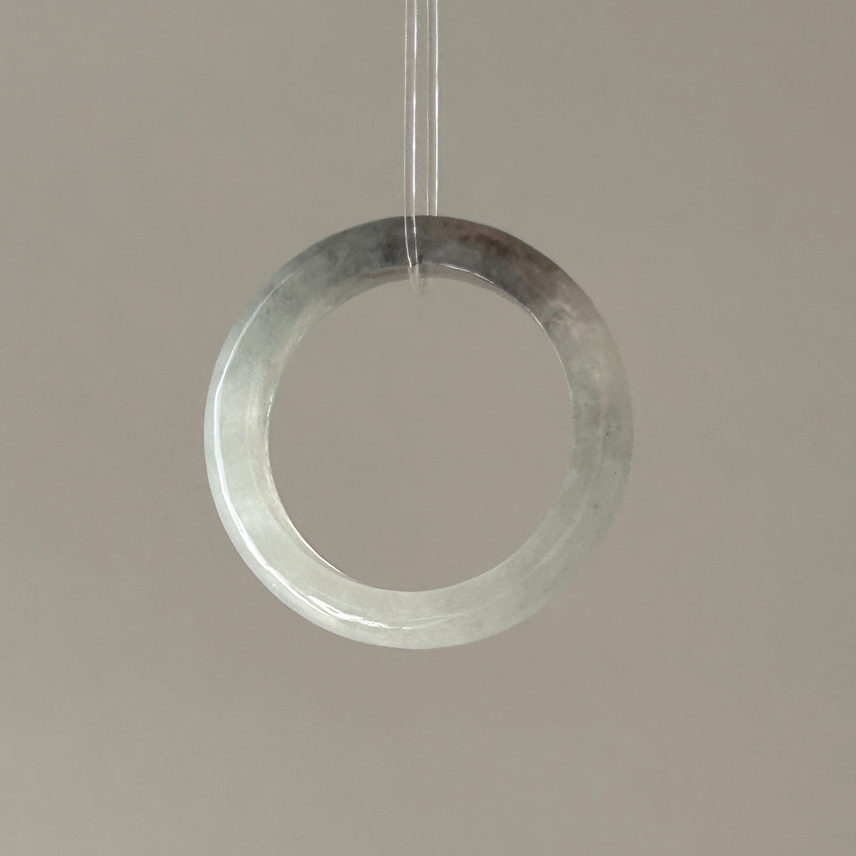 White with Wu Ji Ring US 8.0, photo 6 - Luxe Jadeite