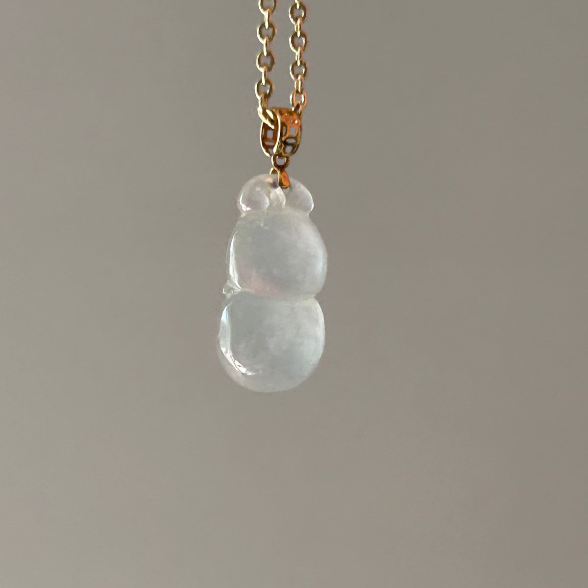 Glassy White Pale Green Mini Hulu Pendant, 18k Gold, photo 7 - Luxe Jadeite