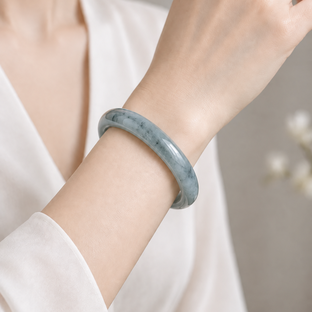 Wuji with Floating Blue Green Bangle 58.8mm, photo 11 - Luxe Jadeite