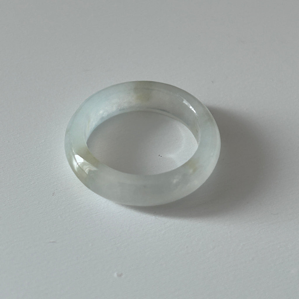 White with Floating Huang Fei Ring US 7.5, photo 8 - Luxe Jadeite