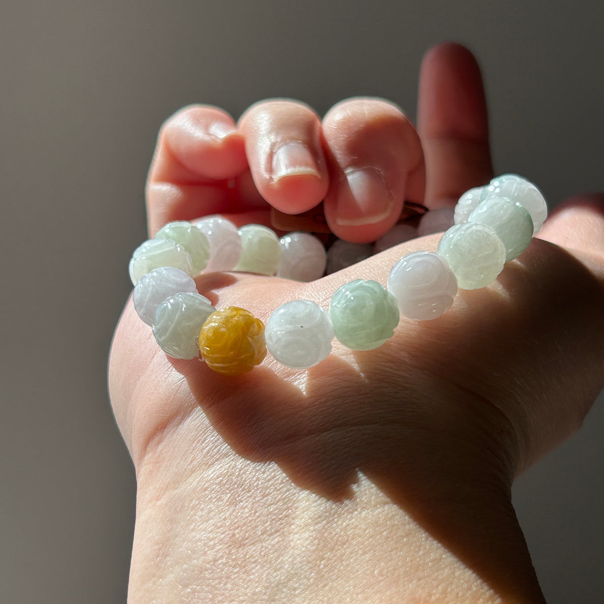 Carved lotus multi-colour Burmese jadeite bead bracelet, video 2, photo 3 - Luxe Jadeite