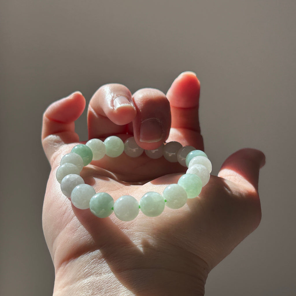 Pale Green and White alternating Bracelet 16.5 cm, photo 3 - Luxe Jadeite