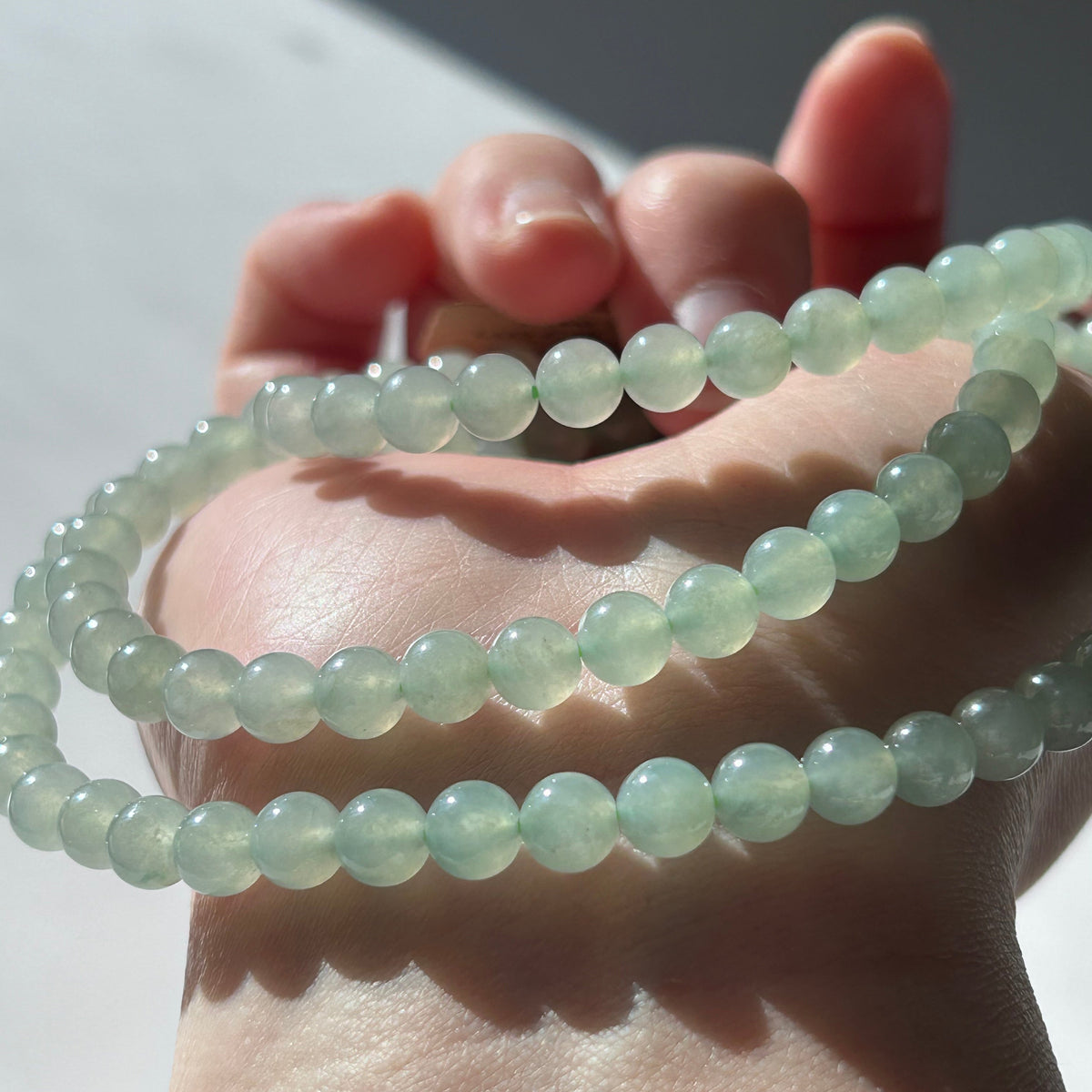 Icy pale green Burmese jadeite beaded necklace, 65cm, photo 3 - Luxe Jadeite