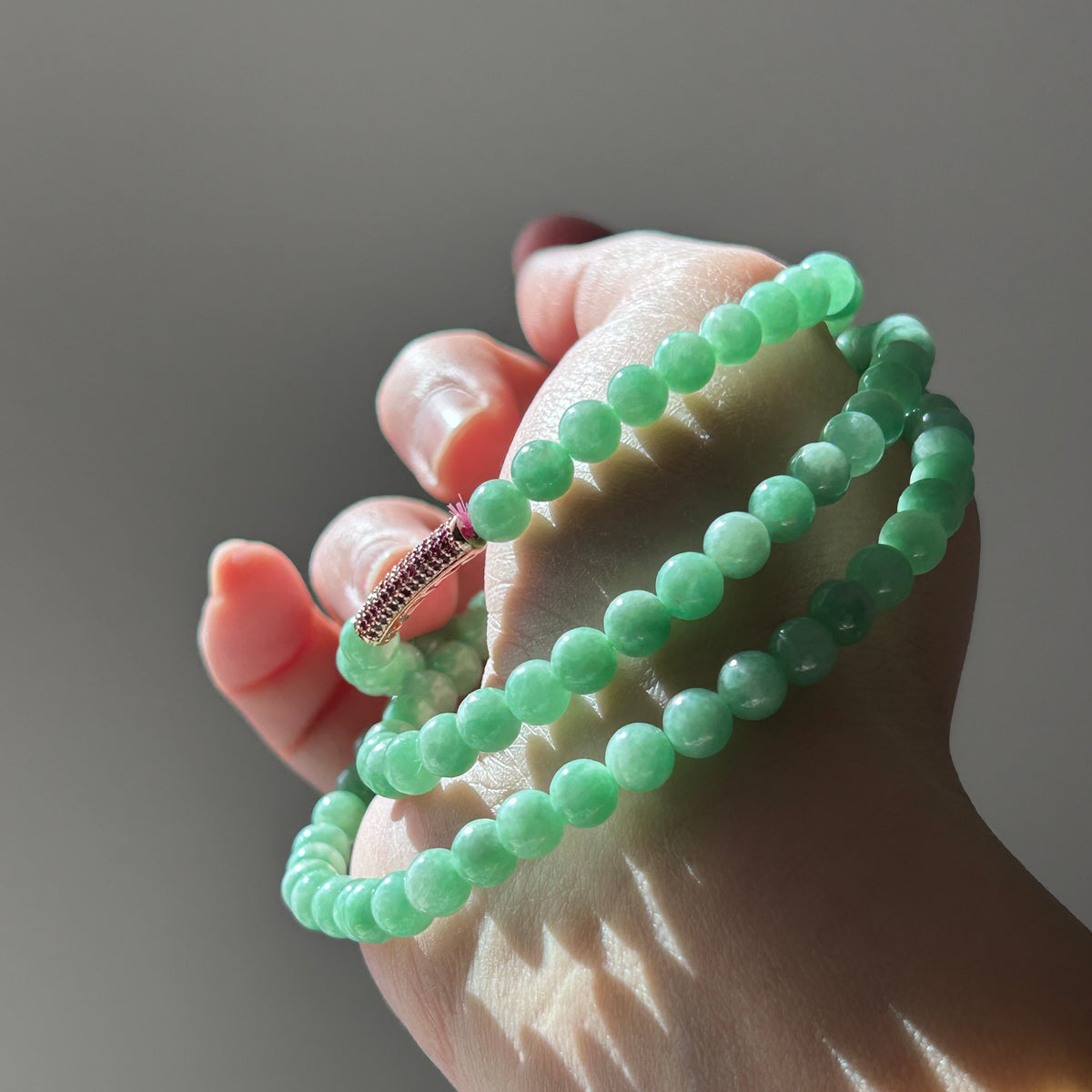 Sweet apple green Burmese jadeite bead necklace, 60cm, photo 4 - Luxe Jadeite