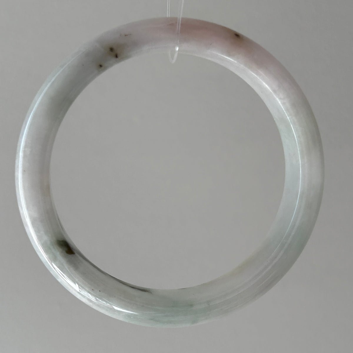 Pale Green with Floating Moss Green Bangle 60.3mm, photo 8 - Luxe Jadeite