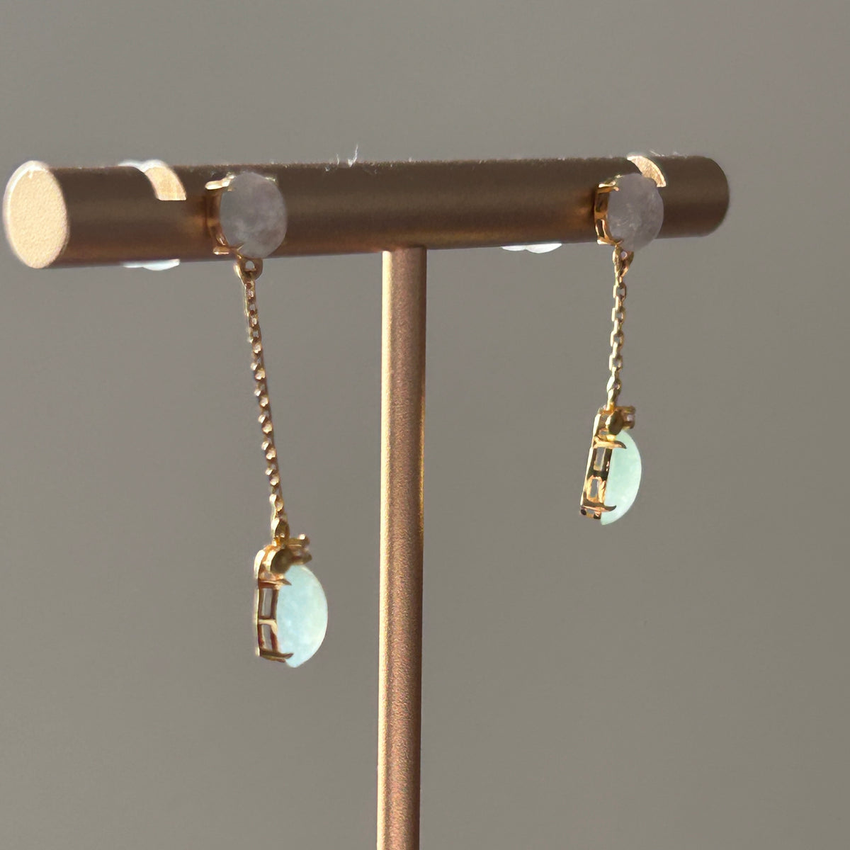 Clear and Lake Green Dangling Earrings, 18k Gold, photo 4 - Luxe Jadeite