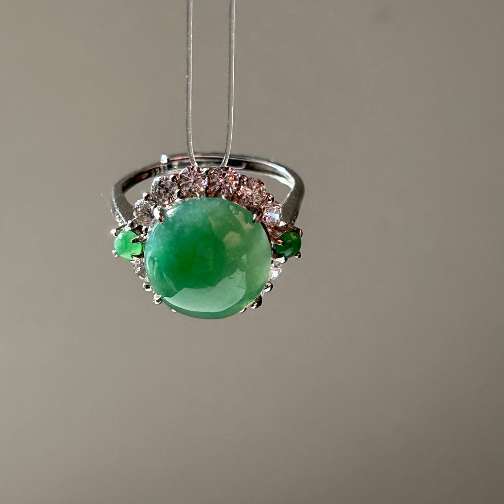 Apple green jade cabochon ring in sterling silver with moissanite - Luxe Jadeite