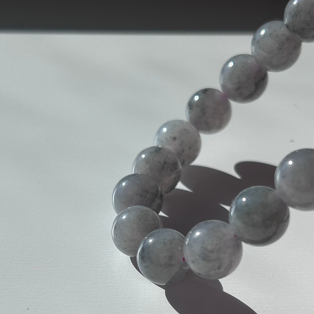 Rare icy black chicken (wuji) jadeite bead bracelet, photo 7 - Luxe Jadeite