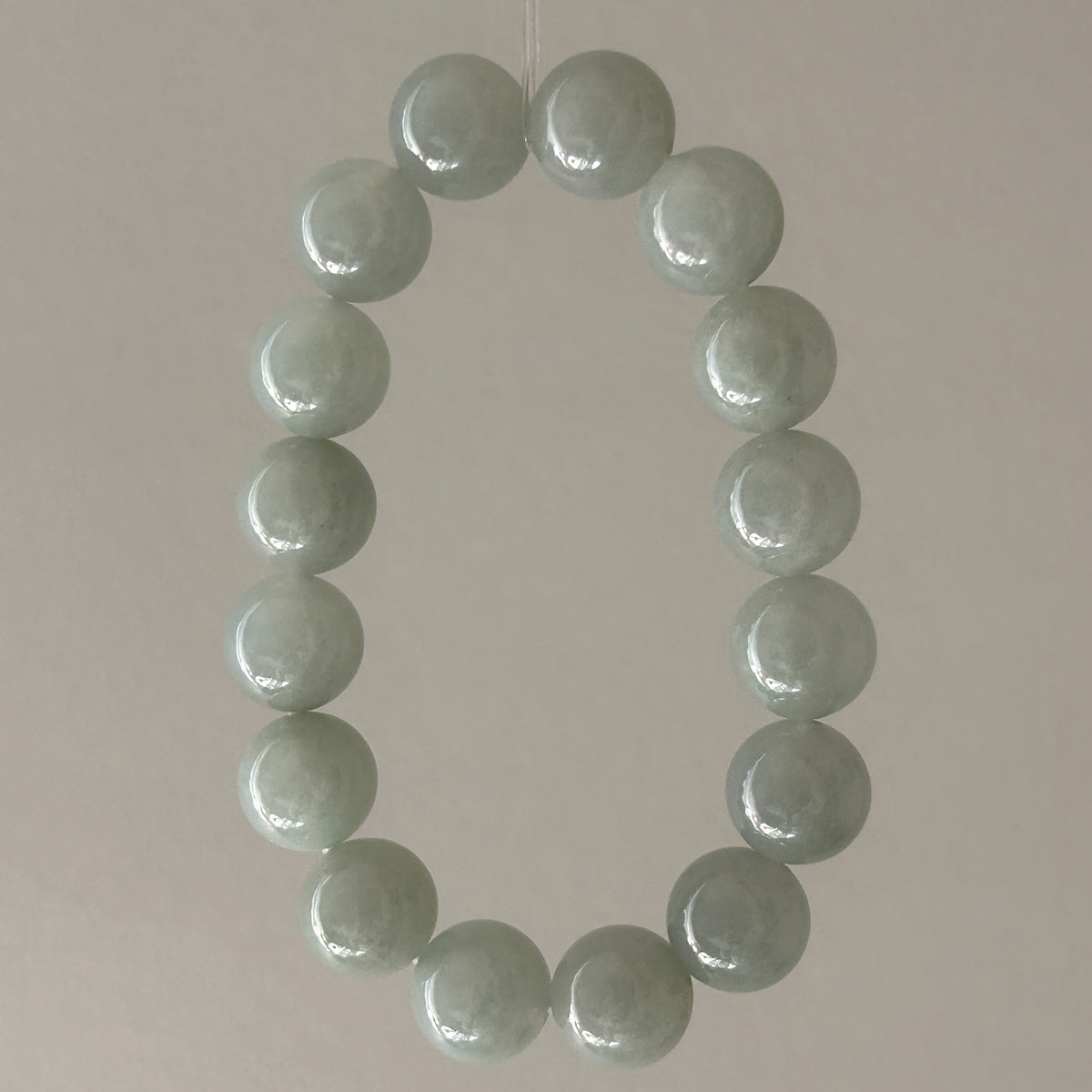 Pale Green Bracelet 17 cm, photo 7 - Luxe Jadeite