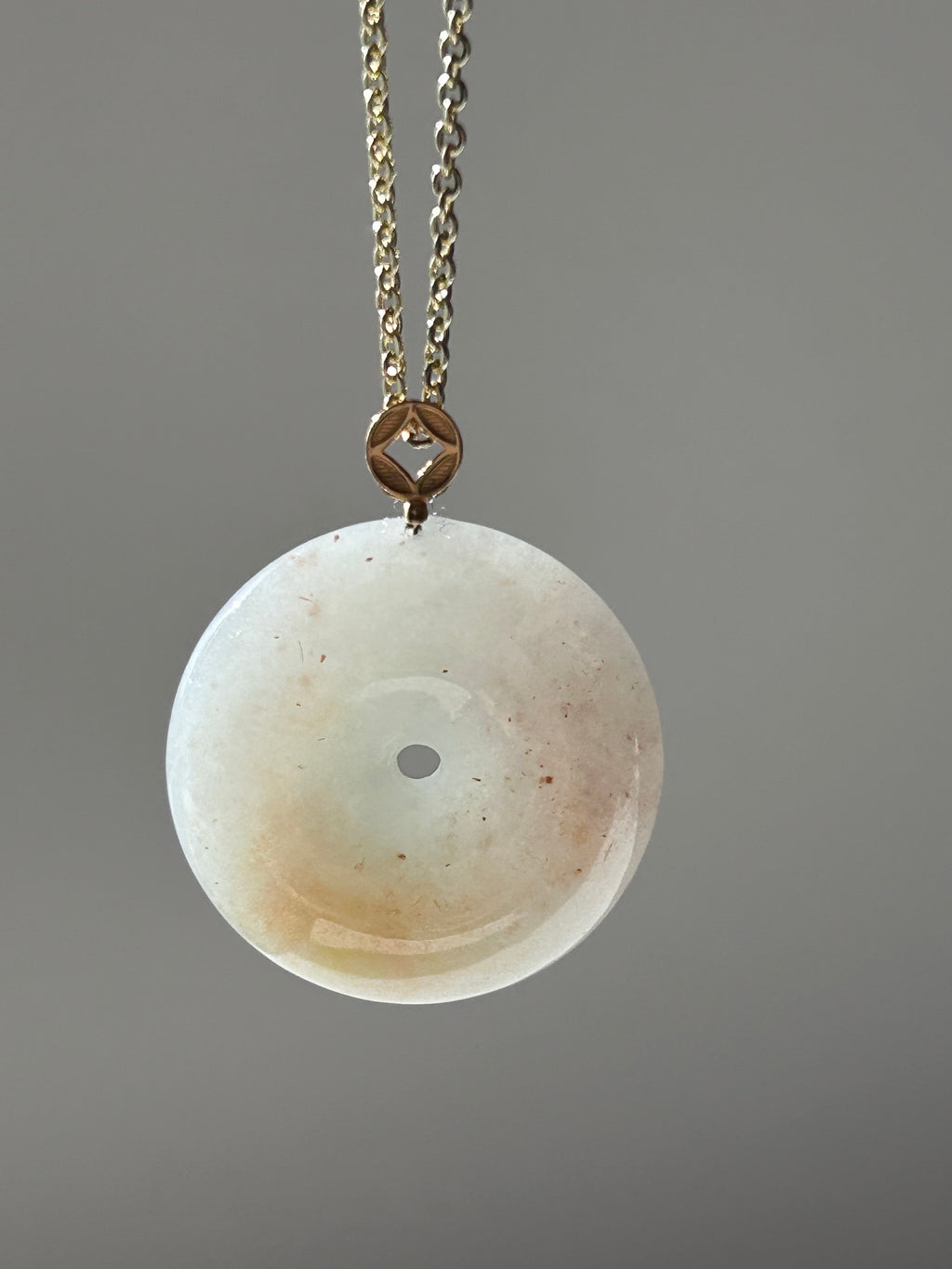 Koi fish ping an kou jadeite pendant in 18k gold - Luxe Jadeite