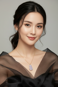 Lavender Burmese jade Guanyin (Goddess of Mercy) pendant in 18k gold - Luxe Jadeite