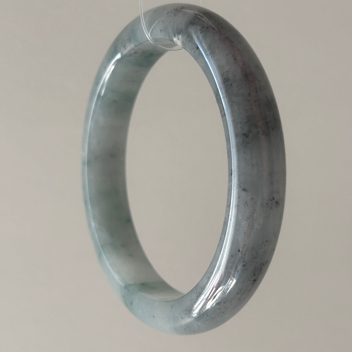 Wuji with Floating Blue Green Bangle 58.8mm, photo 9 - Luxe Jadeite
