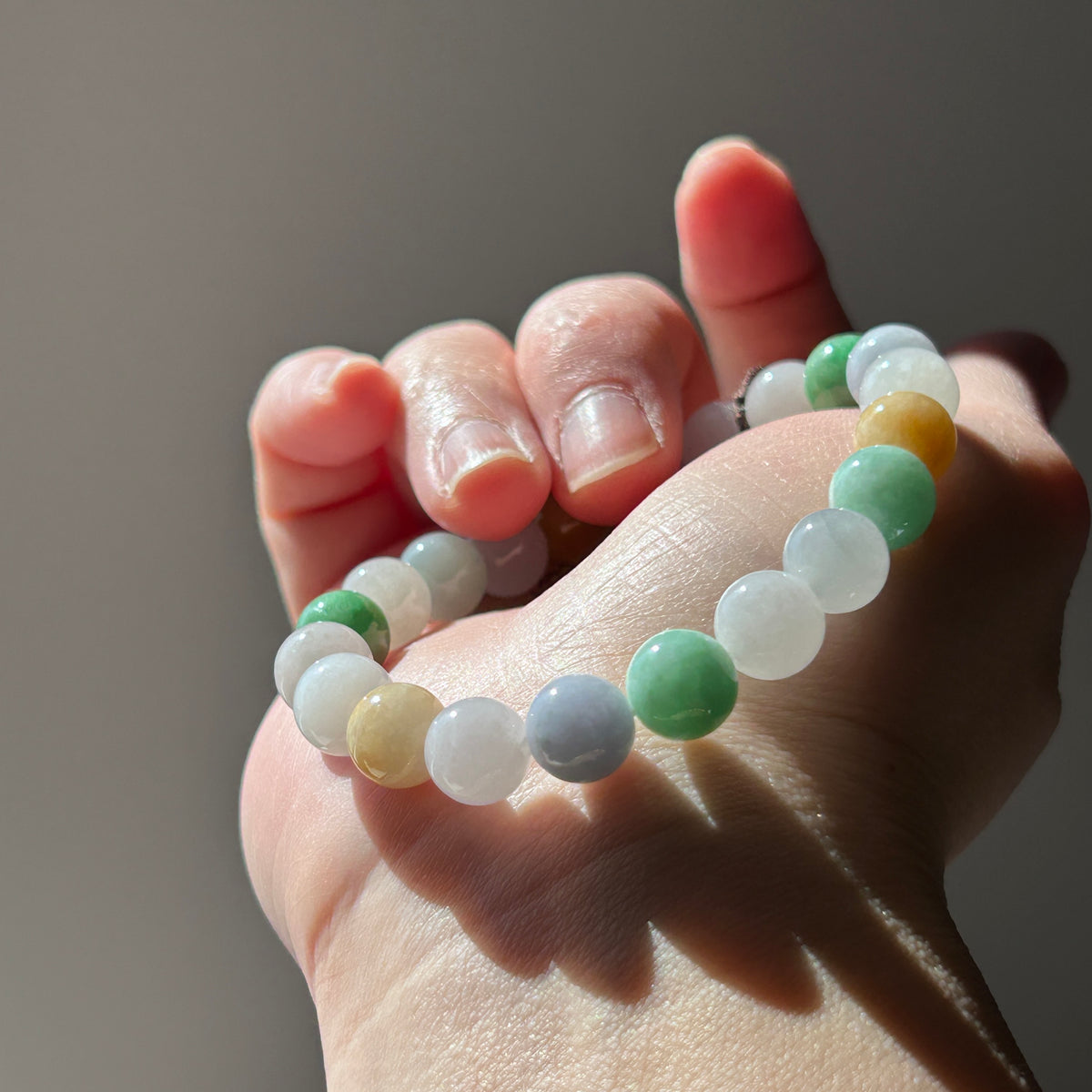 Vibrant macaron-colour Burmese jadeite bead bracelet, photo 3 - Luxe Jadeite