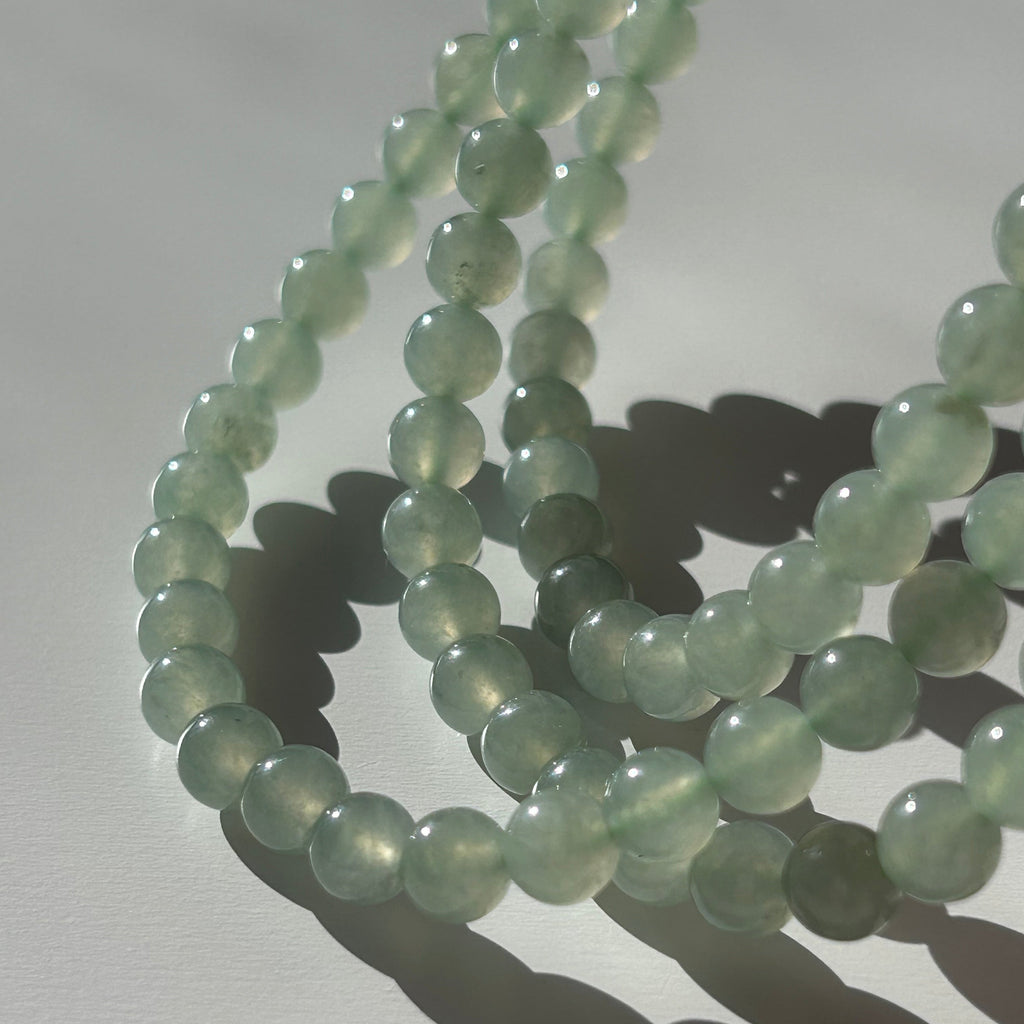Icy pale green Burmese jadeite beaded necklace, 65cm, photo 7 - Luxe Jadeite