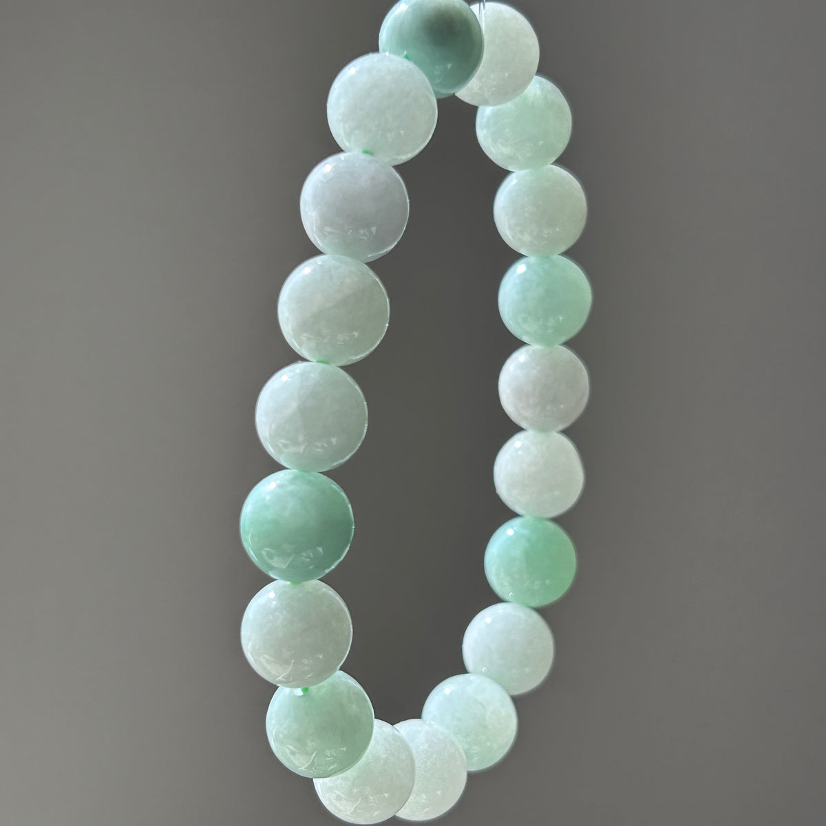 Pale Green and White alternating Bracelet 16.5 cm, photo 6 - Luxe Jadeite