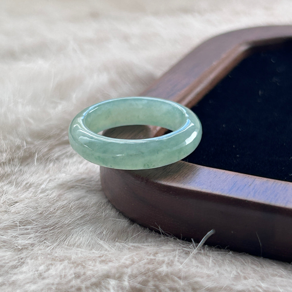 Apple Green Jadeite Ring - Smaller Scale, photo 7 - Luxe Jadeite