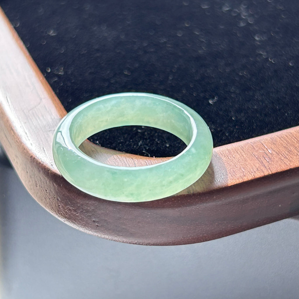 Apple Green Jadeite Ring - Smaller Scale, photo 1 - Luxe Jadeite