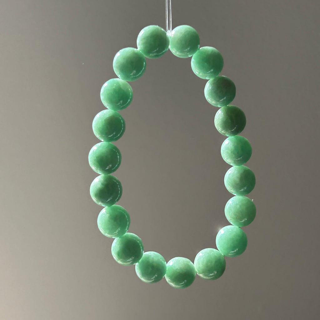 Apple green Burmese jadeite bead bracelet - Luxe Jadeite