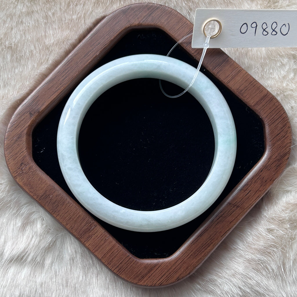 White Moss Green with Floating Apple Green Bangle 54.9mm, photo 6 - Luxe Jadeite