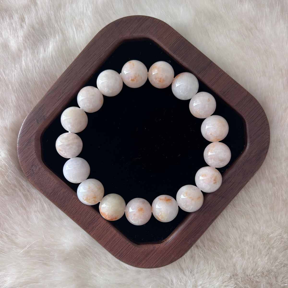 Koi fish carved Burmese jadeite bead bracelet - Luxe Jadeite