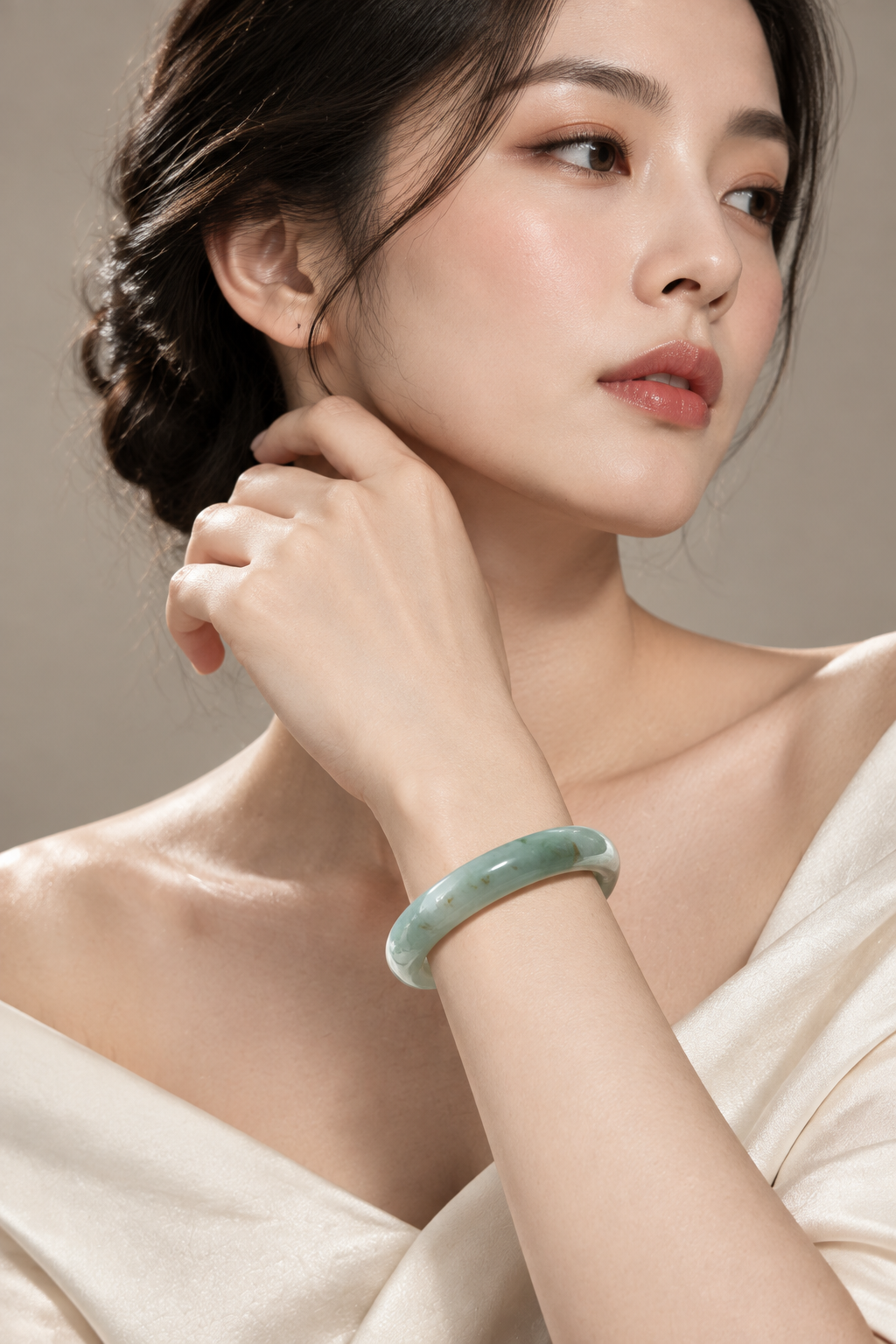 Floating Green Bangle, Jade only (no metal setting) | Certified Type A Burmese, photo 1 - Luxe Jadeite