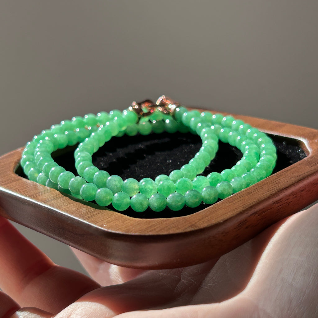 Icy sweet apple green Burmese jadeite bead necklace, 55cm, photo 7 - Luxe Jadeite