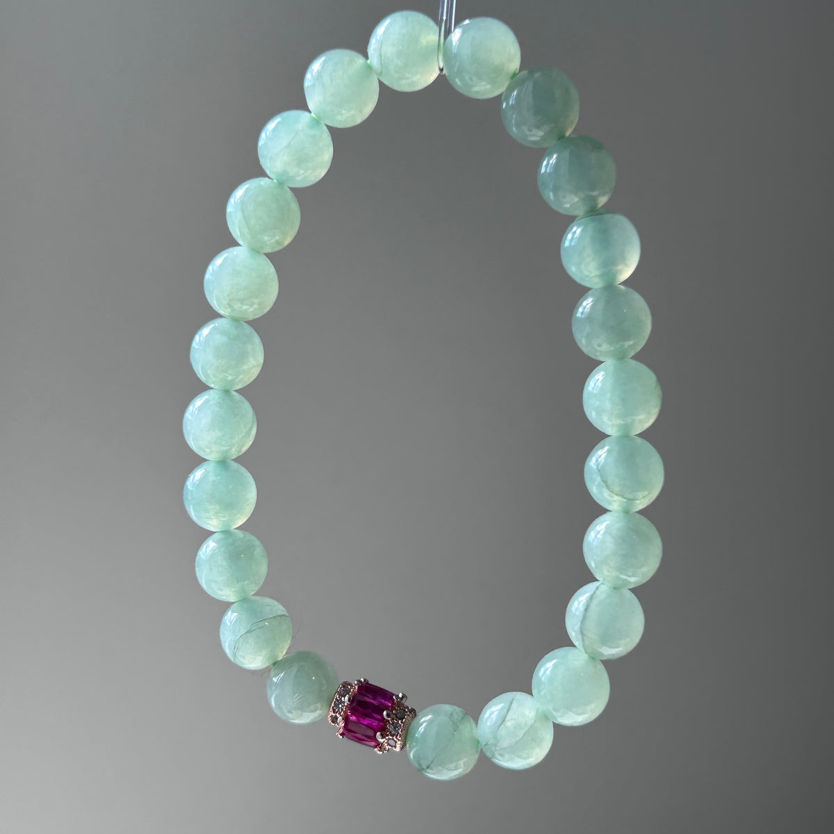 Light Green Bracelet, Jade only (no metal setting), photo 4 - Luxe Jadeite