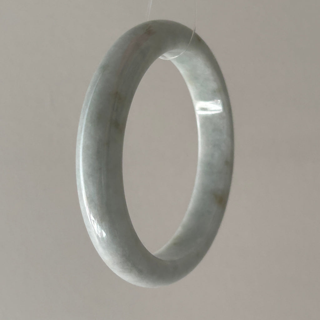 Light Pale Green with Sajin Bangle 59.5mm, photo 8 - Luxe Jadeite