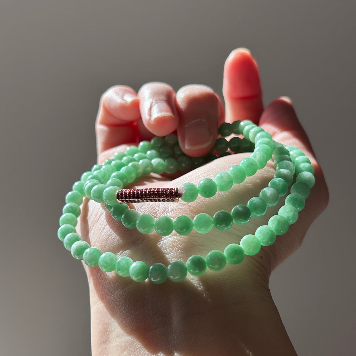 Sweet apple green Burmese jadeite bead necklace, 60cm, photo 3 - Luxe Jadeite