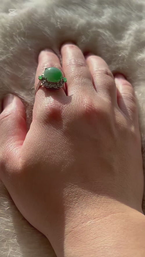 Apple green jade cabochon ring in sterling silver with moissanite, video 2 - Luxe Jadeite