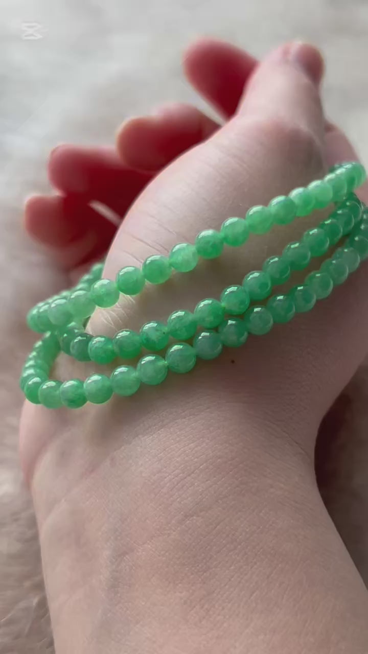 Icy sweet apple green Burmese jadeite bead necklace, 55cm, video 2 - Luxe Jadeite