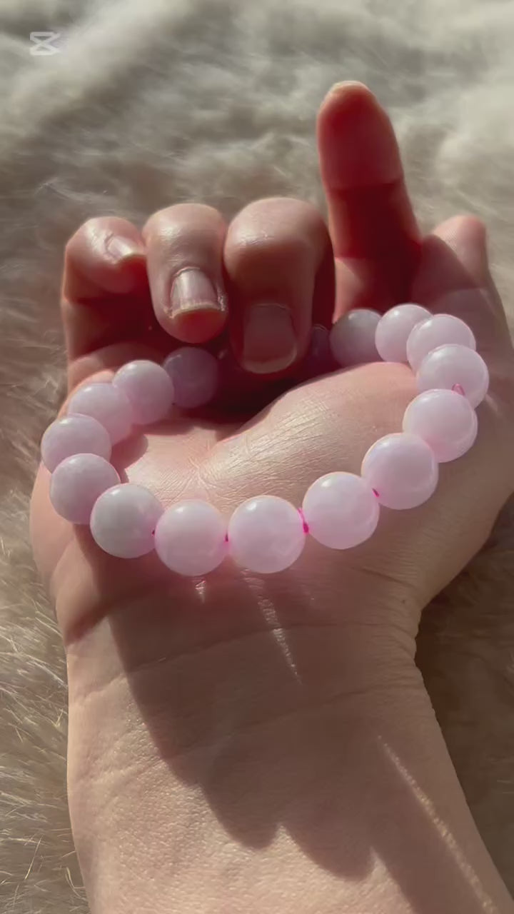 Pinkish white Burmese jadeite bead bracelet, video 2 - Luxe Jadeite