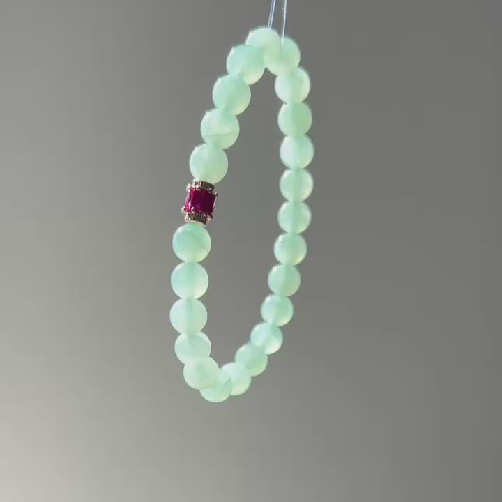 Light Green Bracelet, Jade only (no metal setting), video 2 - Luxe Jadeite