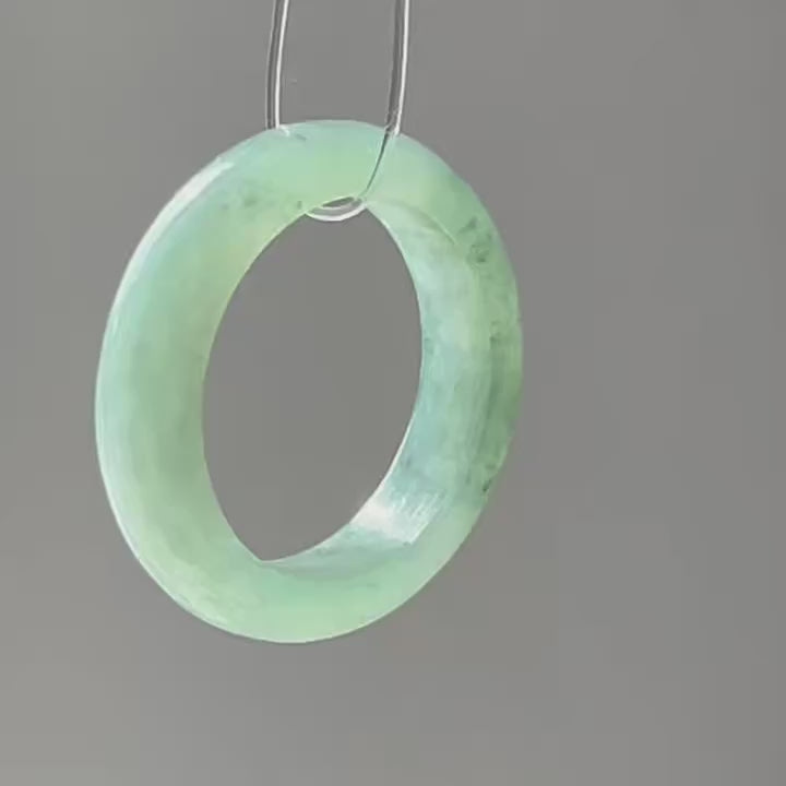 Apple Green Jadeite Ring - Smaller Scale, video 2 - Luxe Jadeite