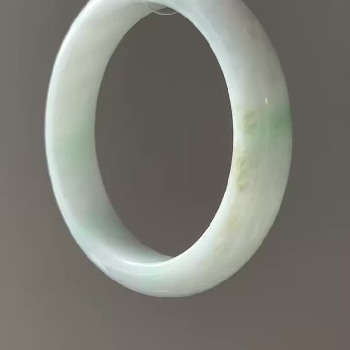 White Moss Green with Floating Apple Green Bangle 54.9mm, video 2 - Luxe Jadeite